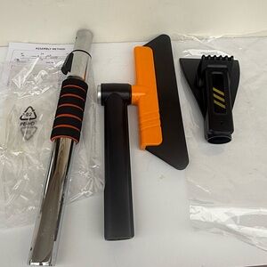 New 3-in-1 Heavy Duty Extendable Snow Brush And Ice Scraper Kit Fir Car/SUV